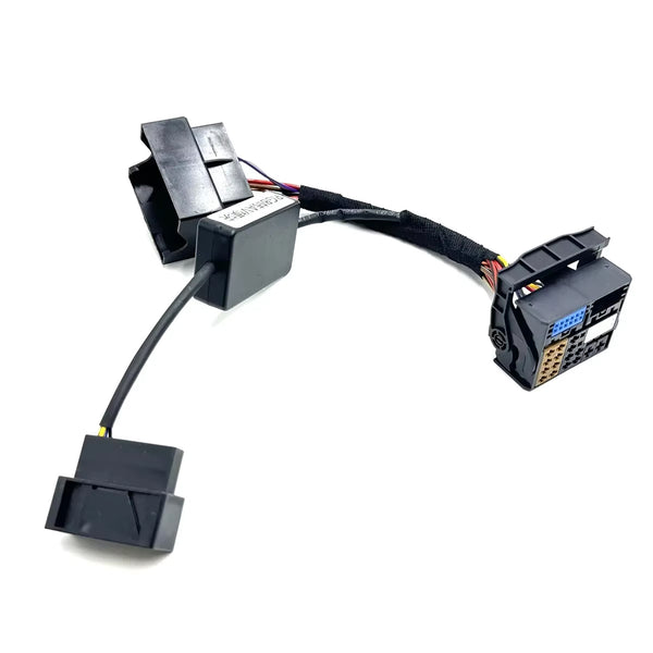 RGB to CVBS Plug&play Adapter for adaptation RGB camera - RNS to MIB Radio - Retrofit